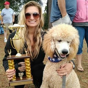 Meet your Posher, Taylor